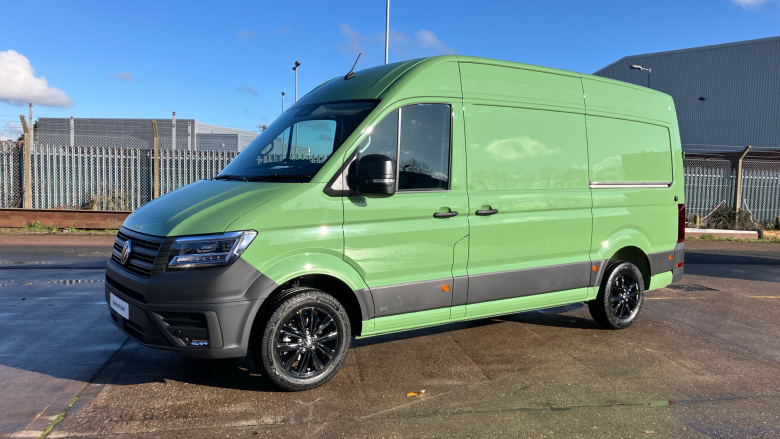 Volkswagen Crafter Cr35 Mwb Diesel Fwd 2.0 TDI 140PS Commerce Plus High Roof Van